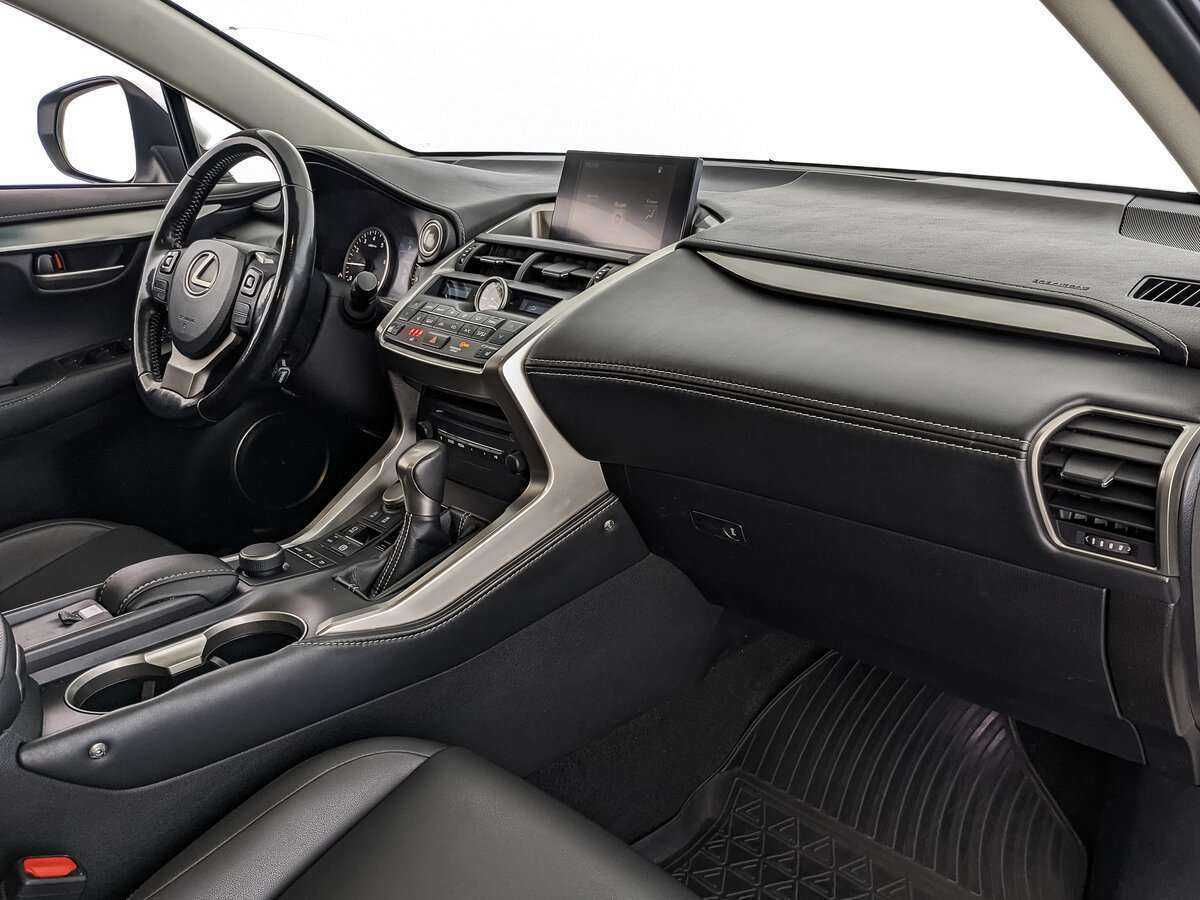 Lexus NX с пробегом — 2017 год. Фото: #12