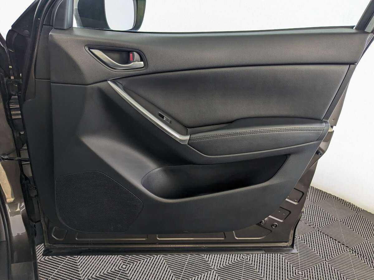 Mazda CX-5 с пробегом — 2015 год. Фото: #20