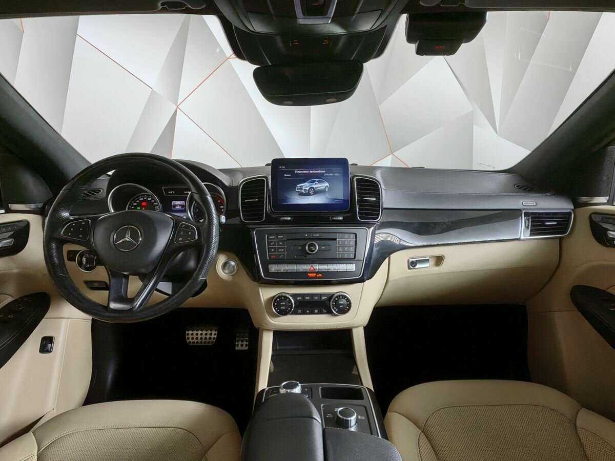 Mercedes-Benz GLE Coupe с пробегом — 2017 год. Фото: #9