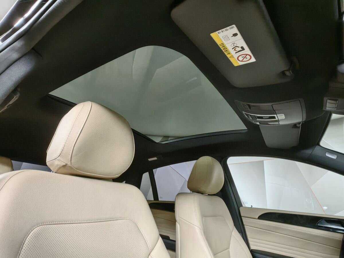 Mercedes-Benz GLE Coupe с пробегом — 2017 год. Фото: #17