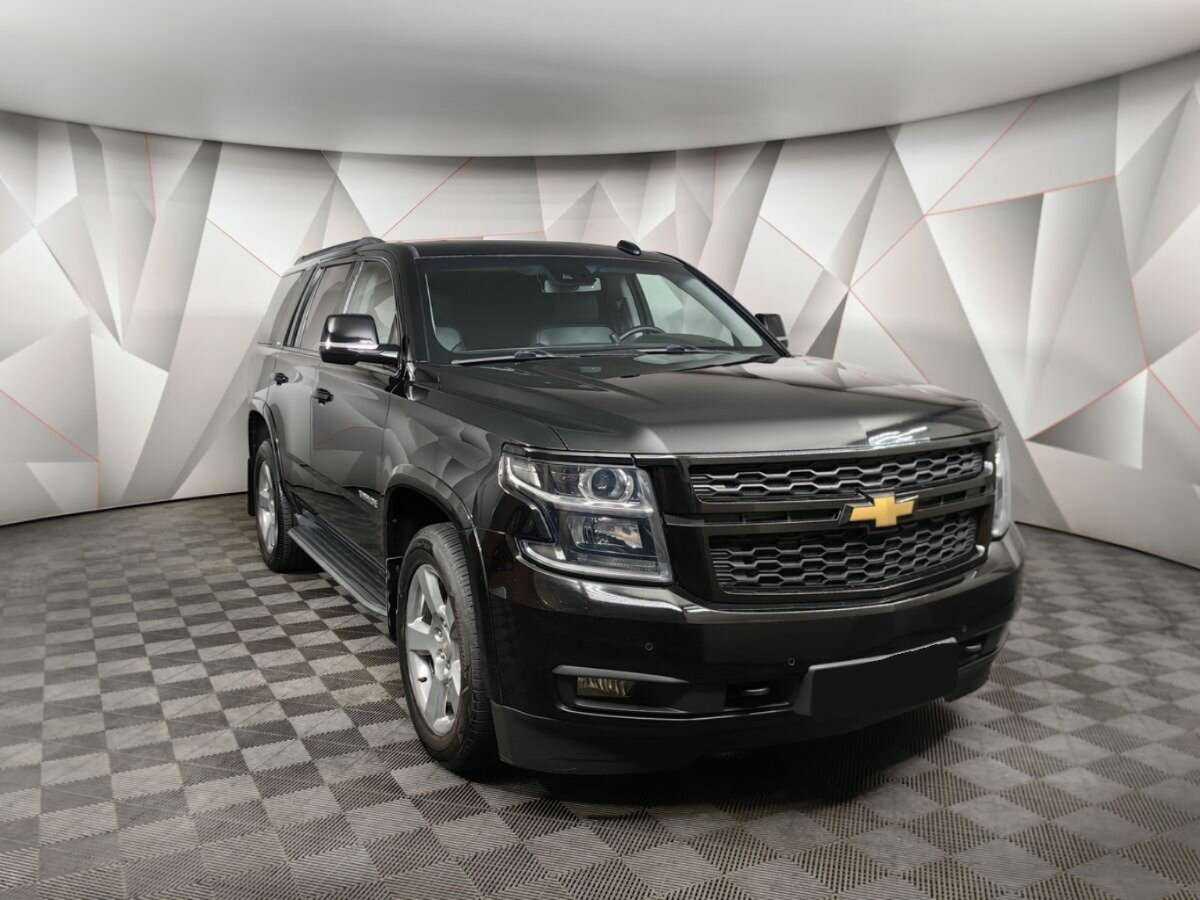 Chevrolet Tahoe с пробегом — 2017 год. Фото: #2