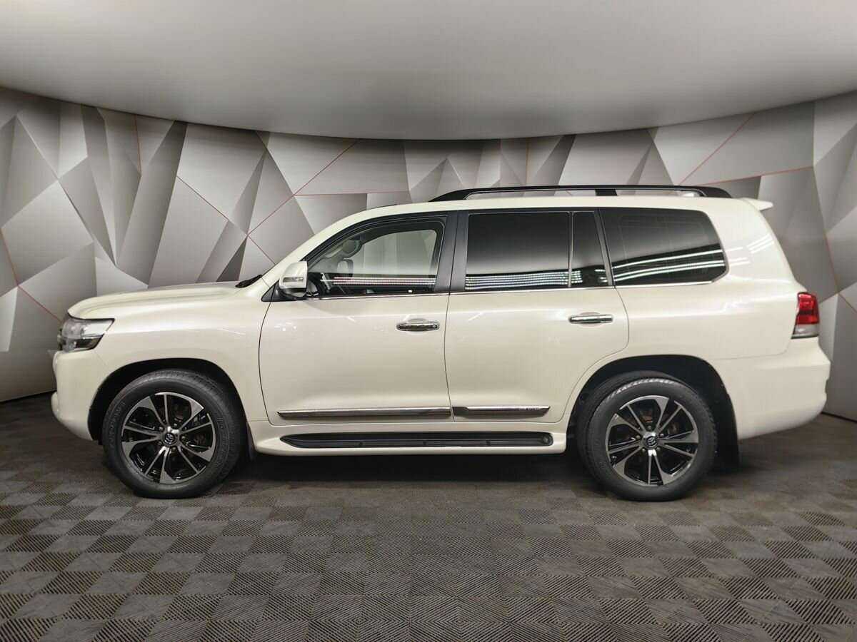 Toyota Land Cruiser с пробегом — 2018 год. Фото: #4