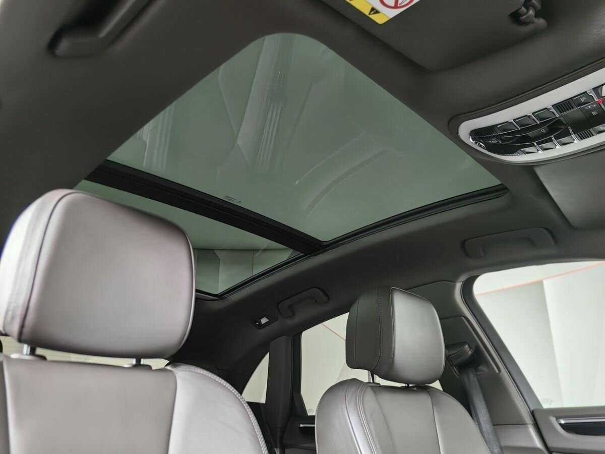 Porsche Macan с пробегом — 2015 год. Фото: #14