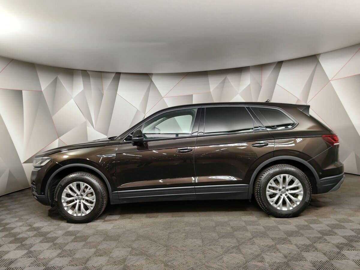 Volkswagen Touareg с пробегом — 2019 год. Фото: #4