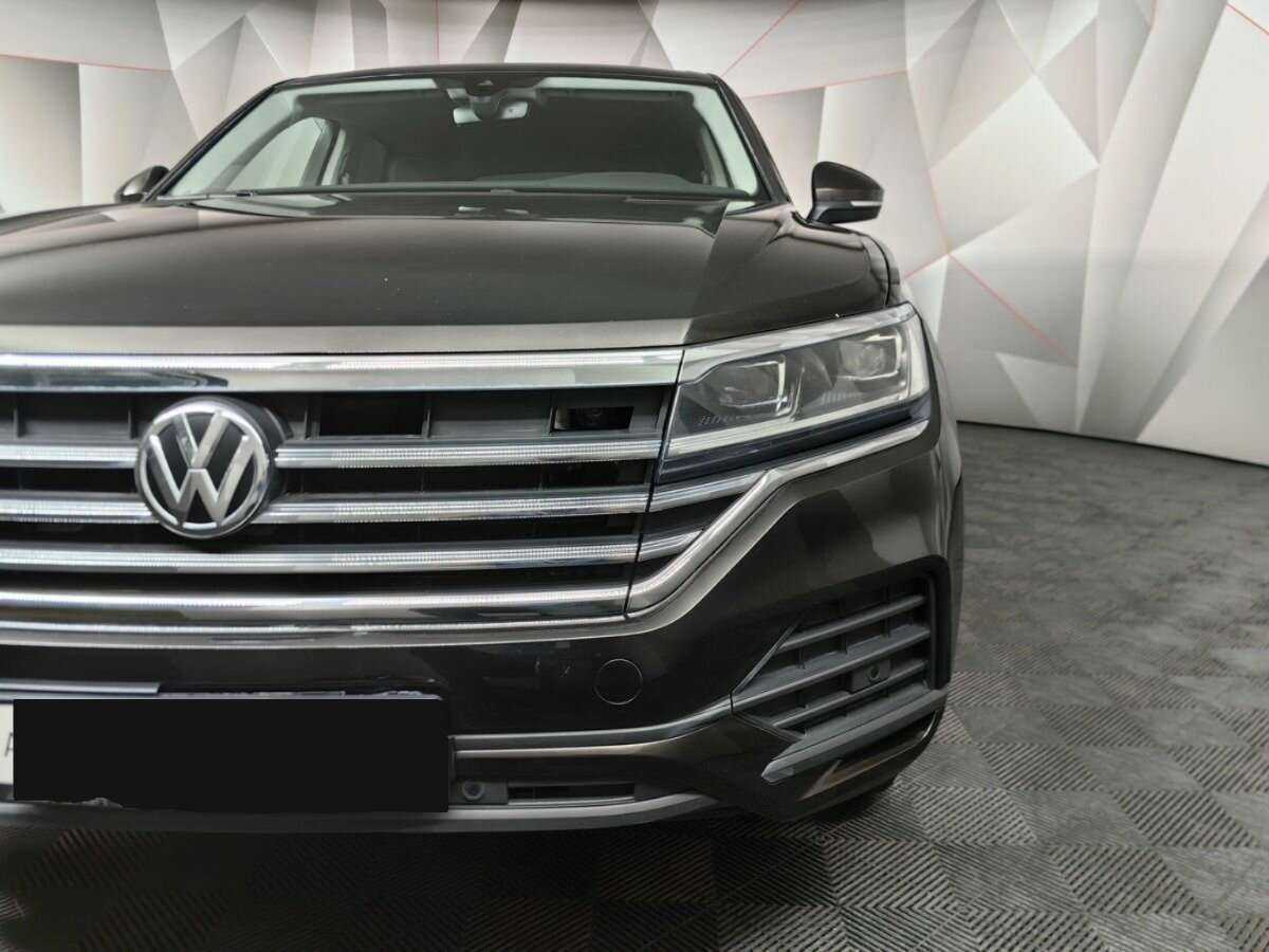 Volkswagen Touareg с пробегом — 2019 год. Фото: #16
