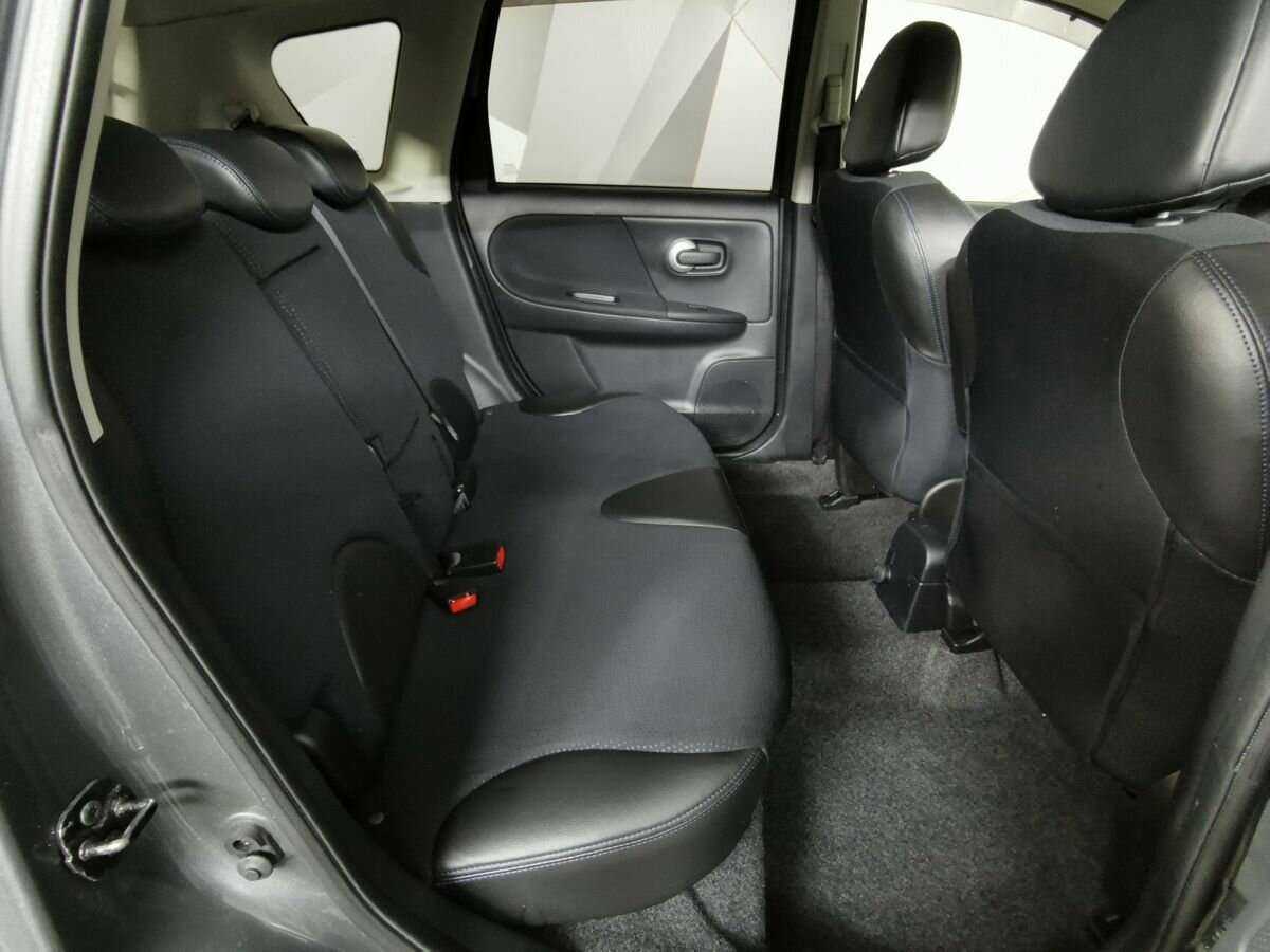 Nissan Note с пробегом — 2012 год. Фото: #11