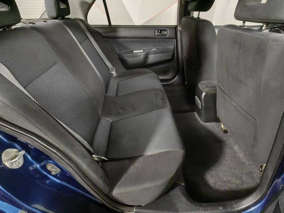 Mitsubishi Lancer с пробегом — 2007 год. Фото: #11