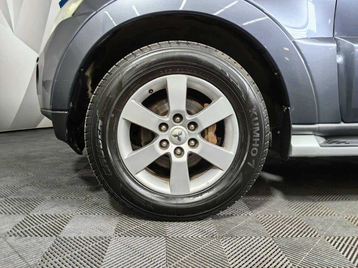 Mitsubishi Pajero с пробегом — 2008 год. Фото: #14