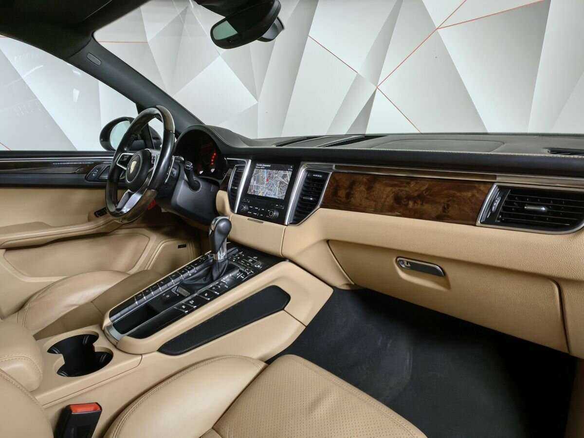 Porsche Macan с пробегом — 2016 год. Фото: #7