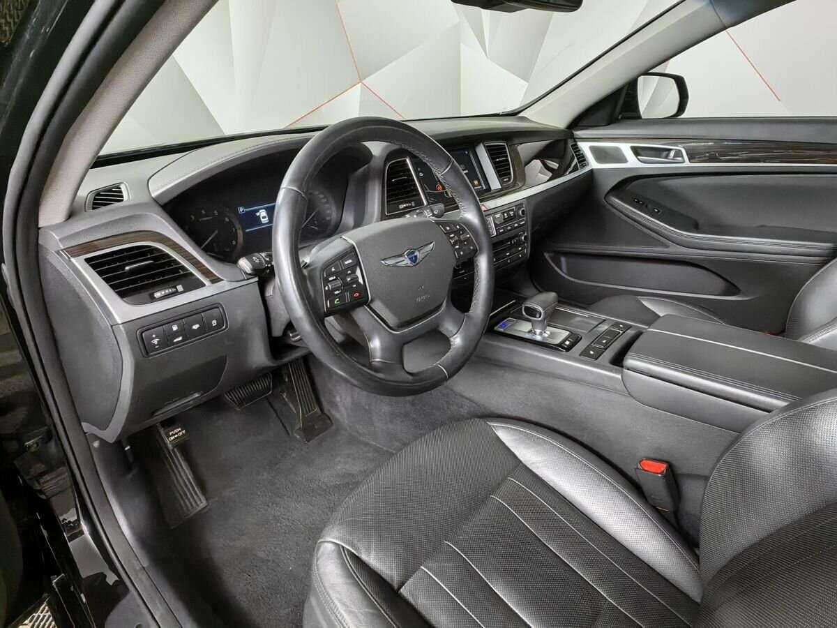 Genesis G80 с пробегом — 2017 год. Фото: #11