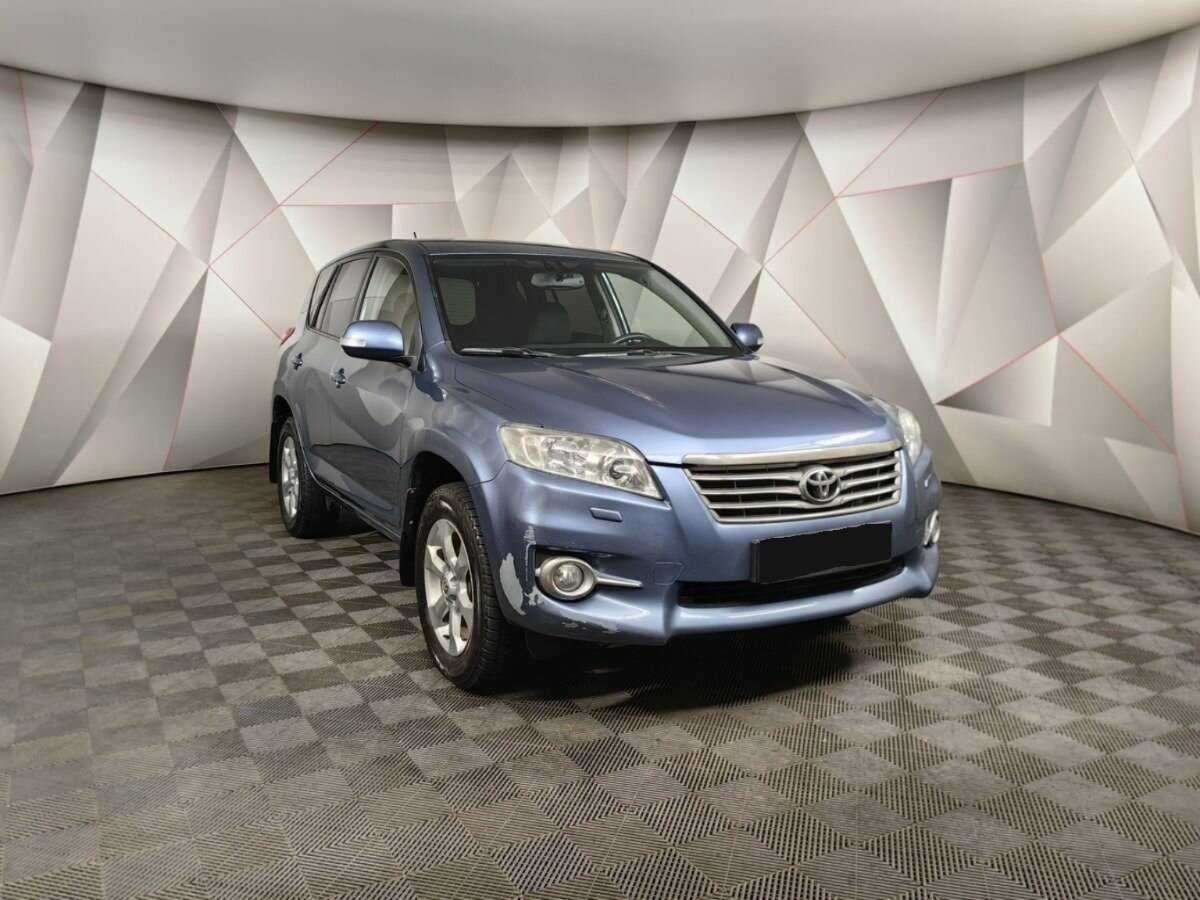 Toyota RAV4 с пробегом — 2011 год. Фото: #2