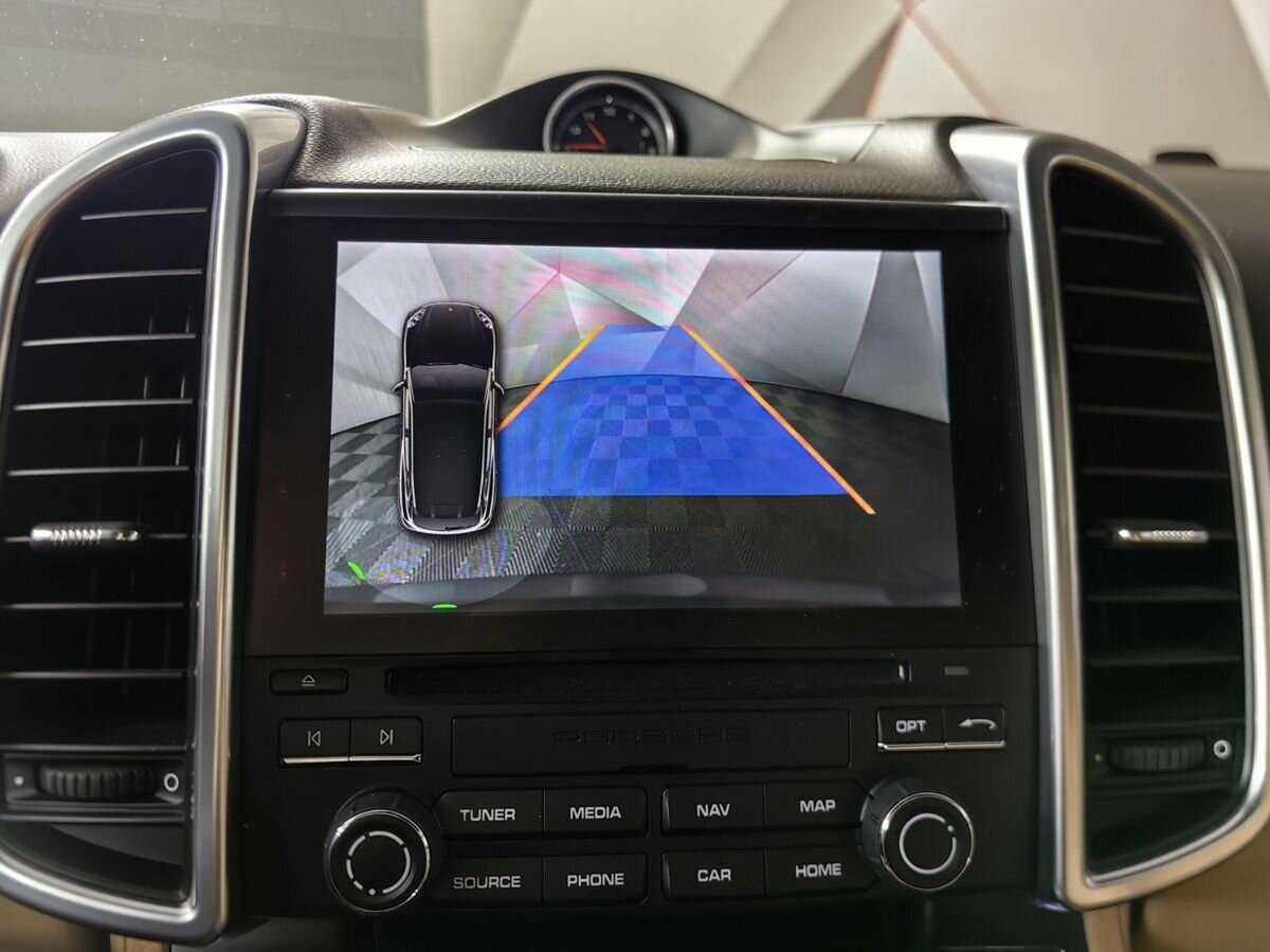 Porsche Cayenne с пробегом — 2018 год. Фото: #14