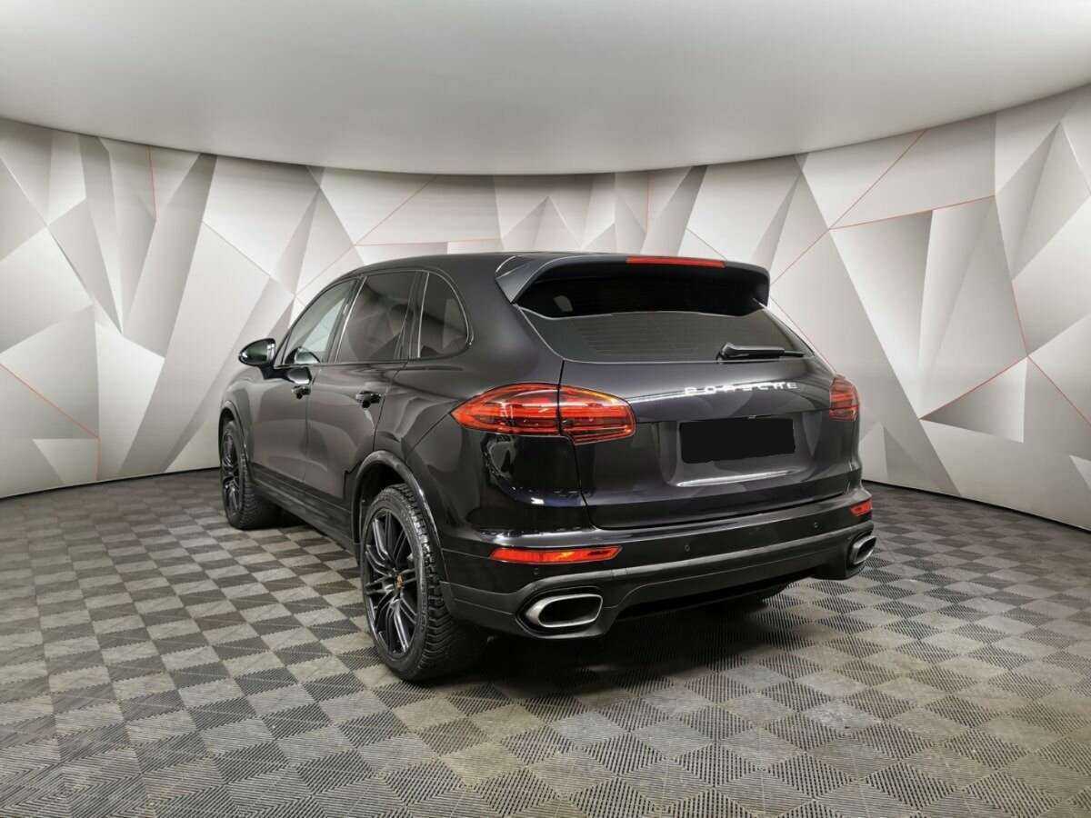 Porsche Cayenne с пробегом — 2017 год. Фото: #3