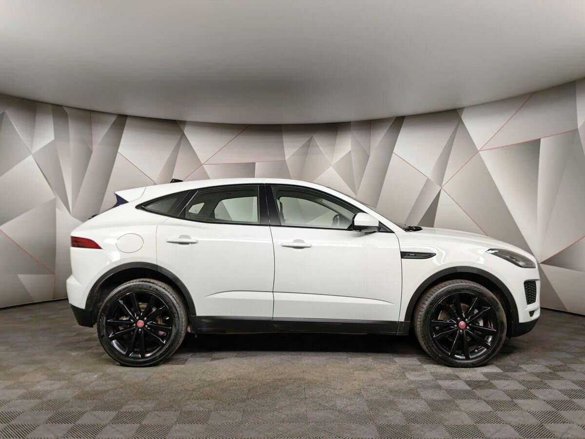 Jaguar E-Pace с пробегом — 2018 год. Фото: #5
