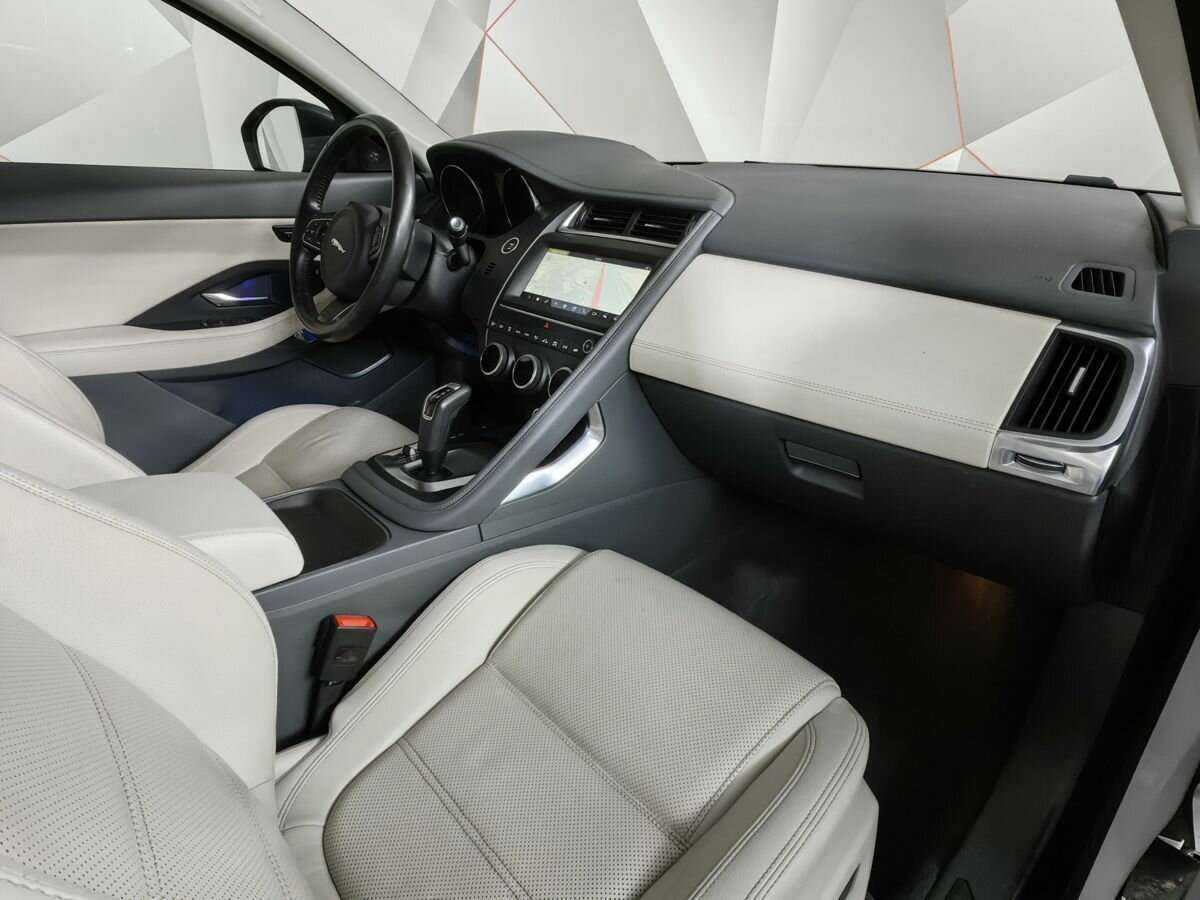 Jaguar E-Pace с пробегом — 2018 год. Фото: #8
