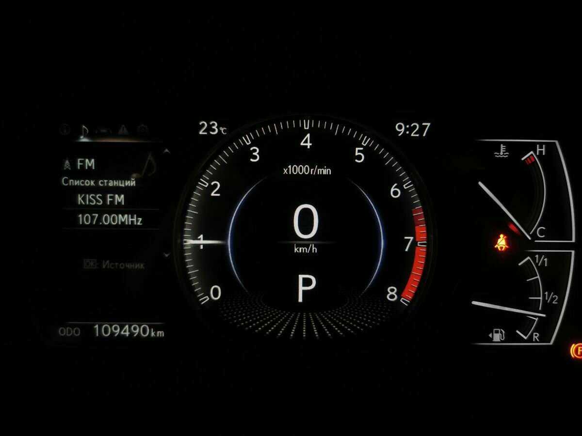 Lexus ES с пробегом — 2020 год. Фото: #13