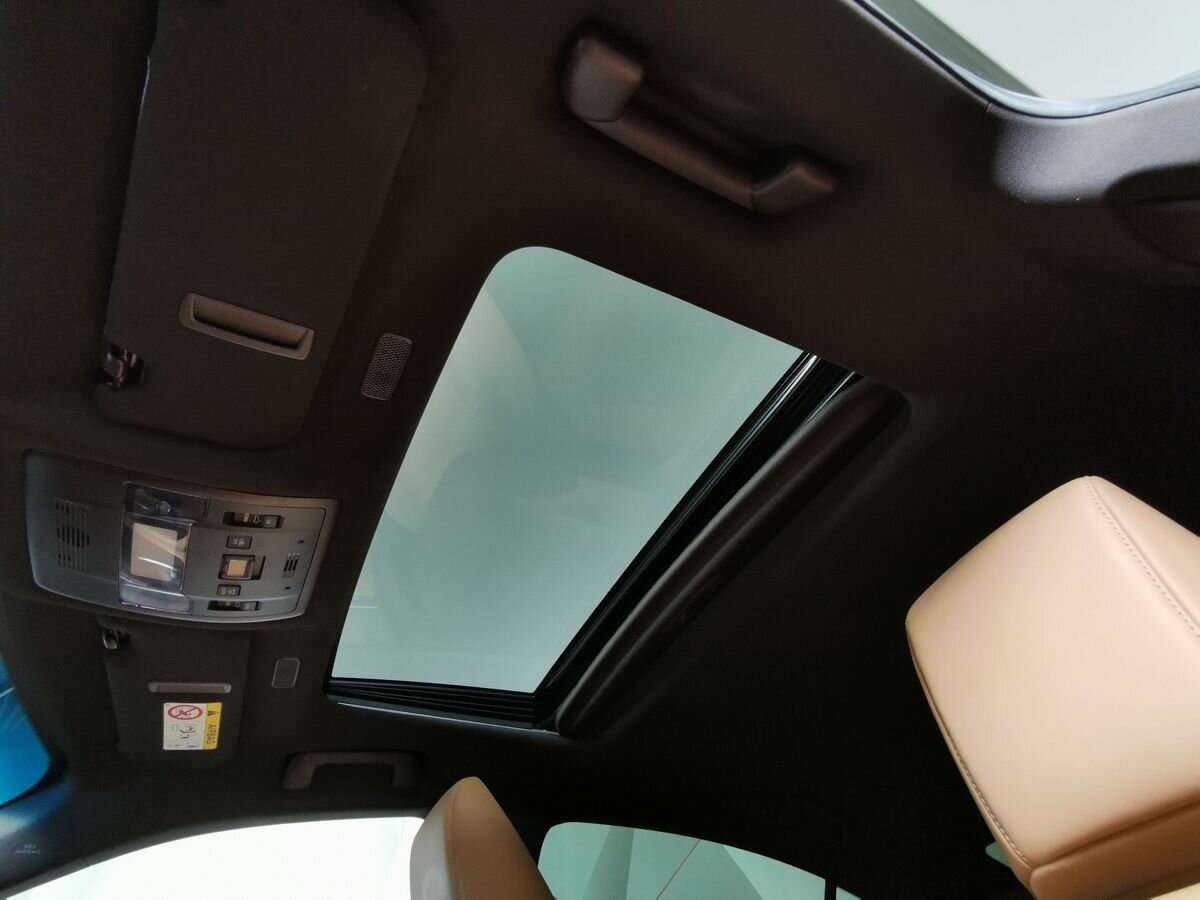 Lexus ES с пробегом — 2020 год. Фото: #14