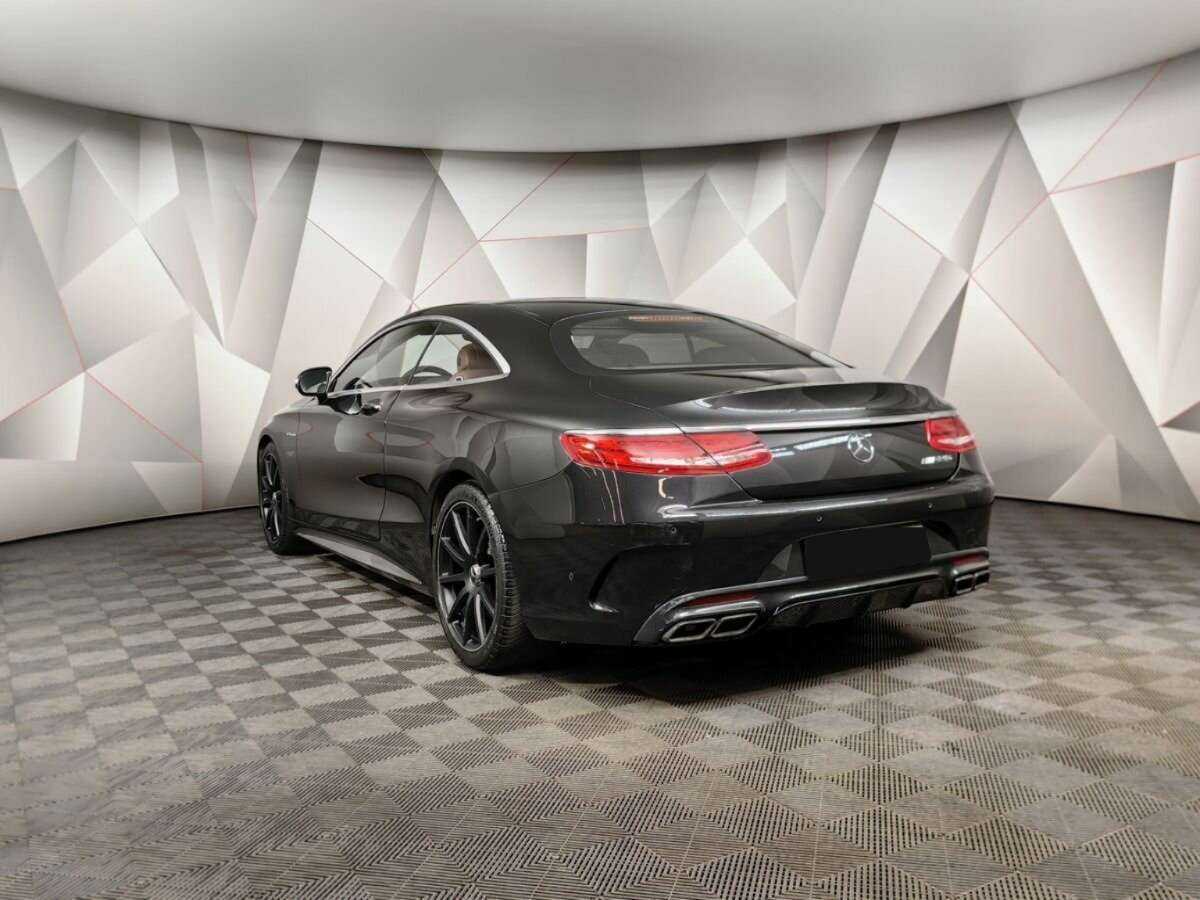 Mercedes-Benz S-Класс AMG с пробегом — 2015 год. Фото: #3