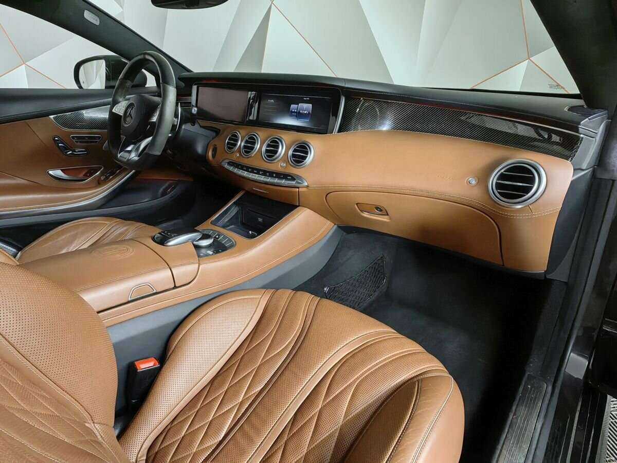 Mercedes-Benz S-Класс AMG с пробегом — 2015 год. Фото: #8