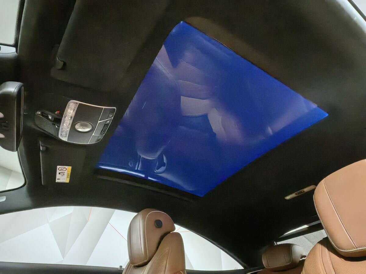 Mercedes-Benz S-Класс AMG с пробегом — 2015 год. Фото: #16