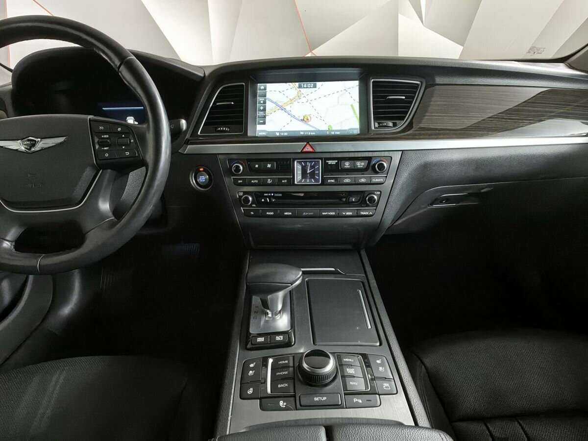 Genesis G80 с пробегом — 2018 год. Фото: #10