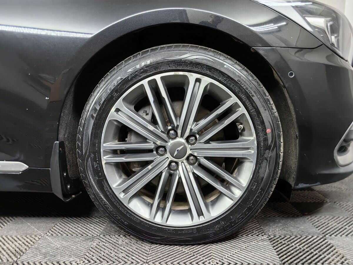 Genesis G80 с пробегом — 2018 год. Фото: #17