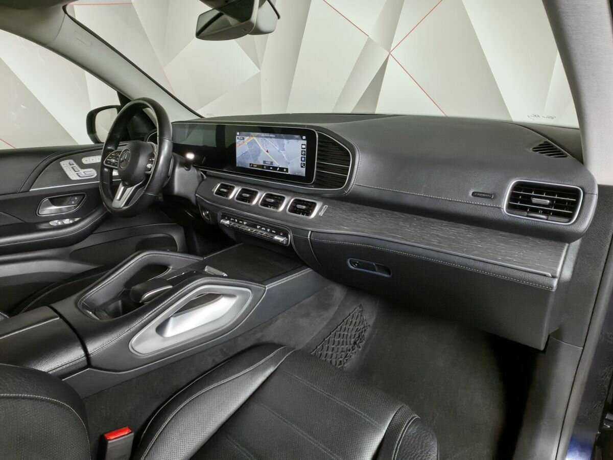 Mercedes-Benz GLE с пробегом — 2018 год. Фото: #8