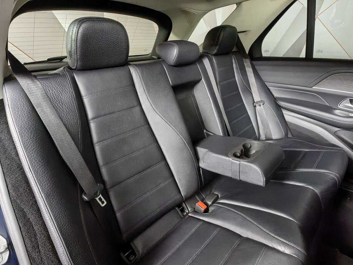 Mercedes-Benz GLE с пробегом — 2018 год. Фото: #12