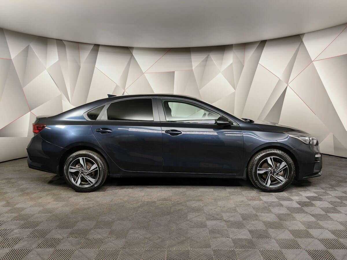 Kia Cerato с пробегом — 2019 год. Фото: #5