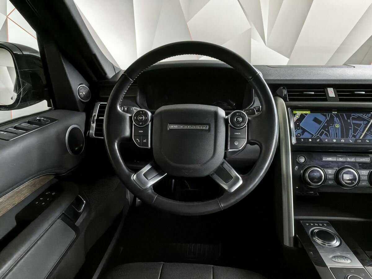 Land Rover Discovery с пробегом — 2018 год. Фото: #14