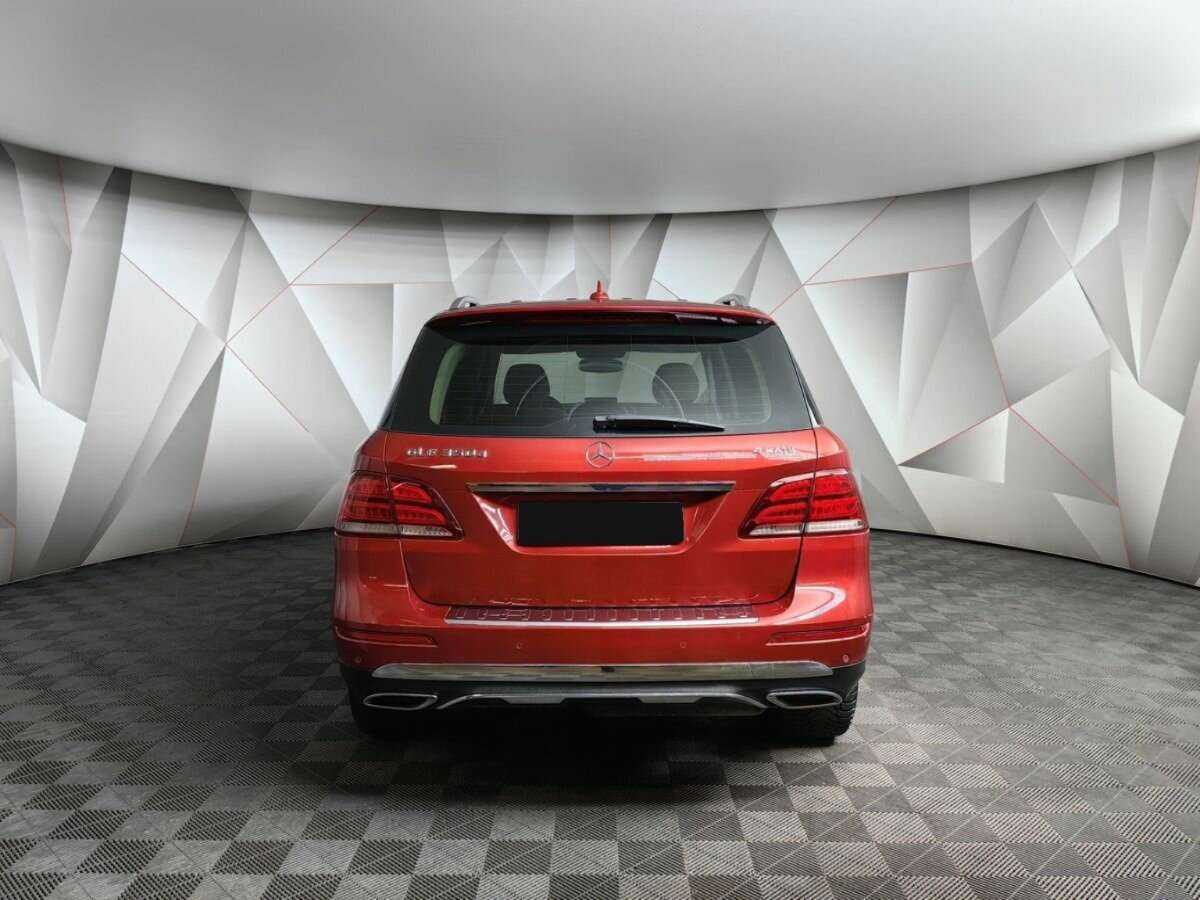 Mercedes-Benz GLE с пробегом — 2015 год. Фото: #7