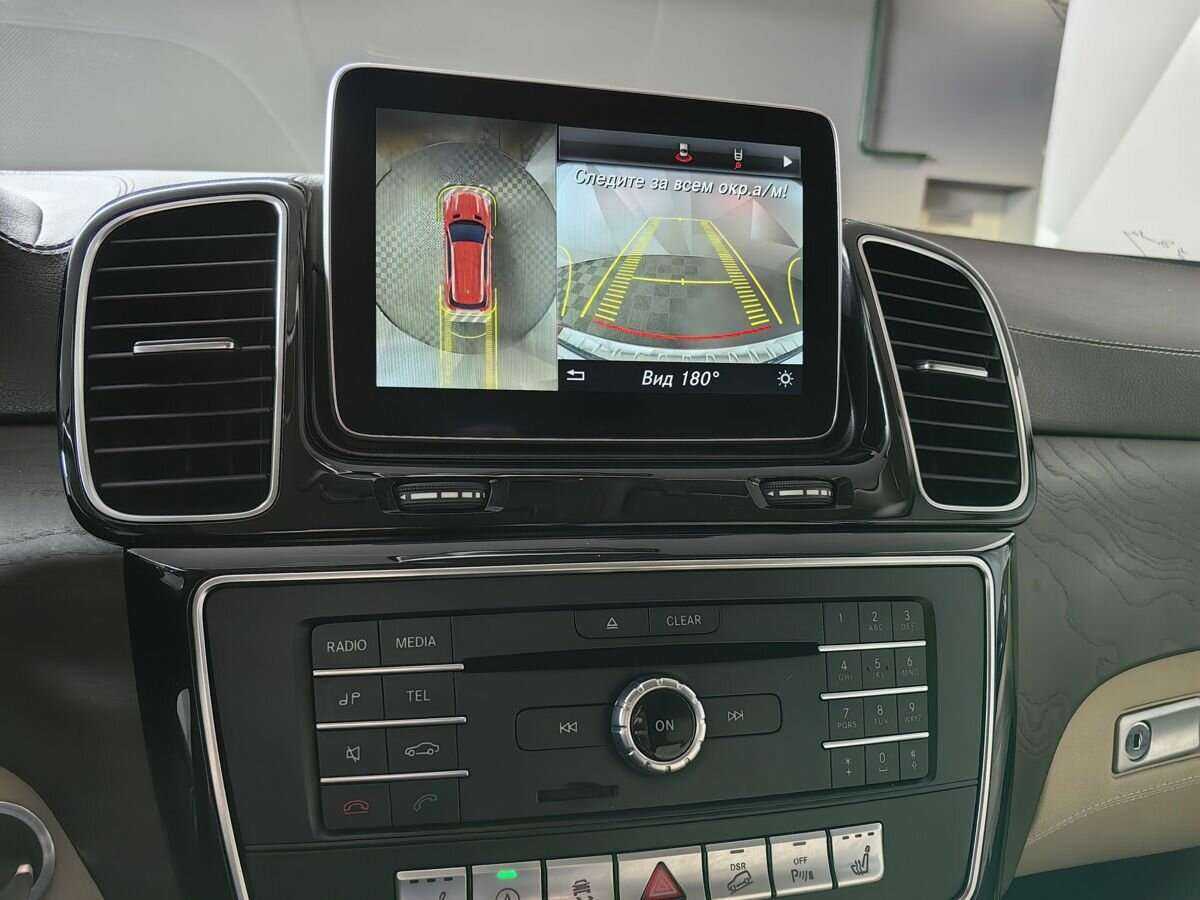 Mercedes-Benz GLE с пробегом — 2015 год. Фото: #15