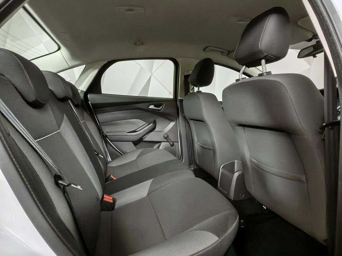 Ford Focus с пробегом — 2014 год. Фото: #10