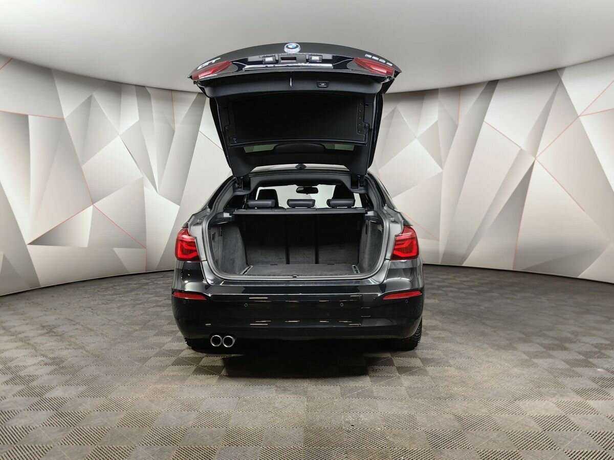 BMW 3 серии с пробегом — 2019 год. Фото: #17