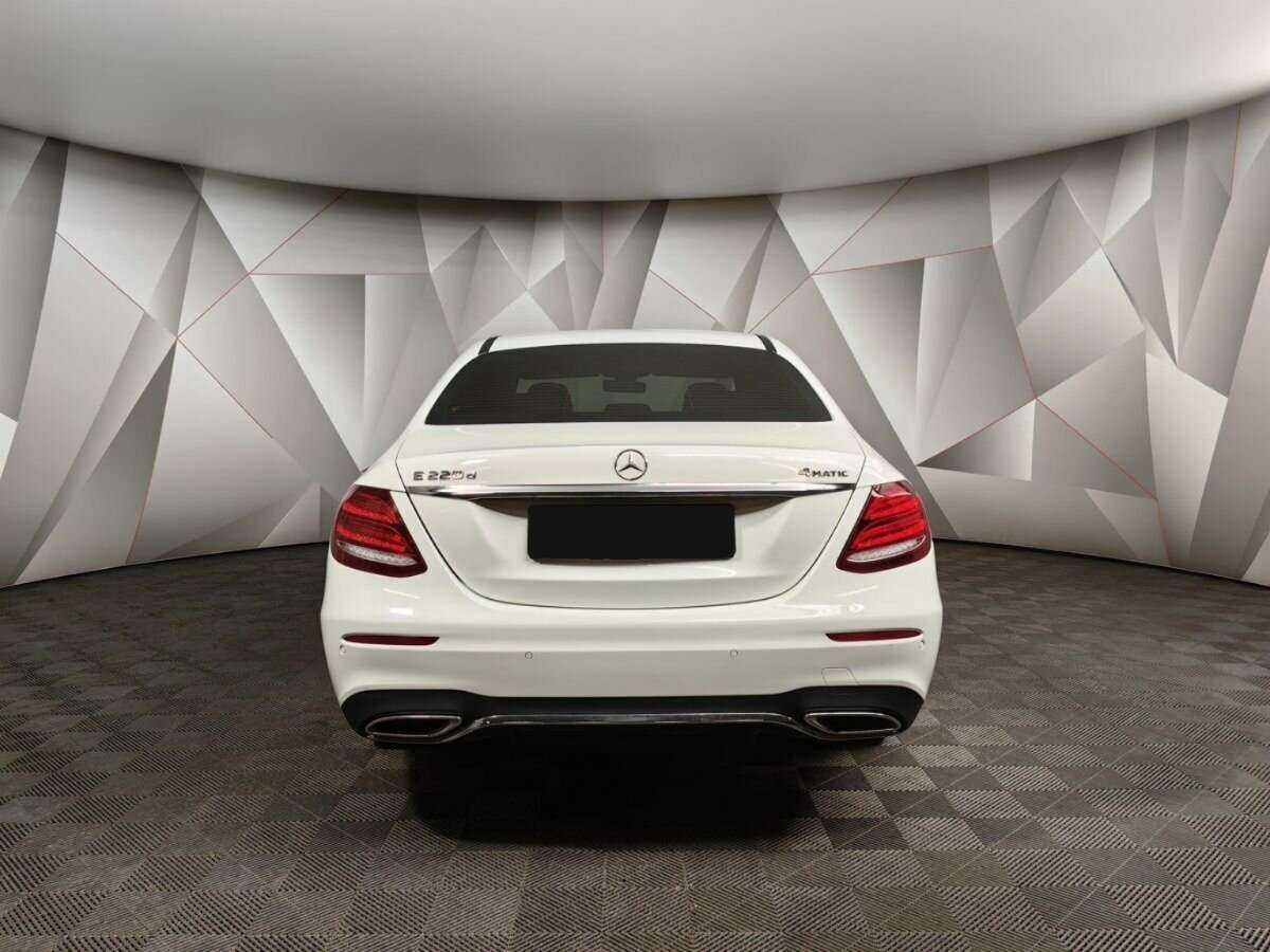Mercedes-Benz E-Класс с пробегом — 2020 год. Фото: #7