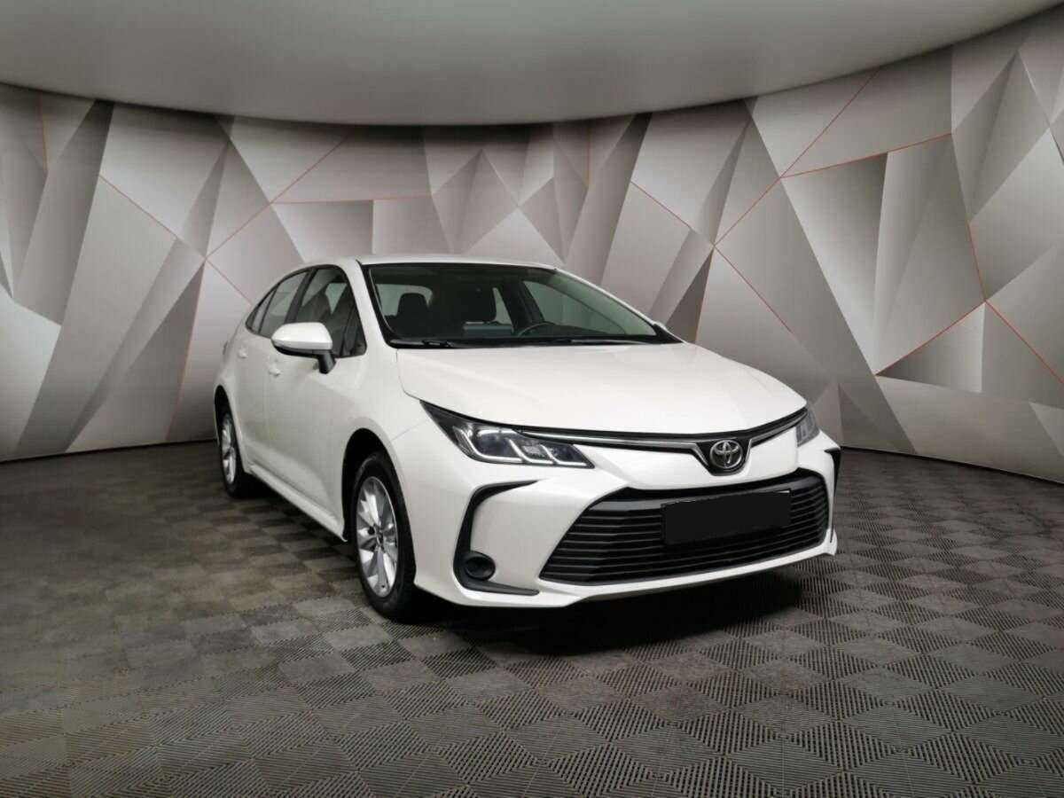 Toyota Corolla с пробегом — 2019 год. Фото: #2