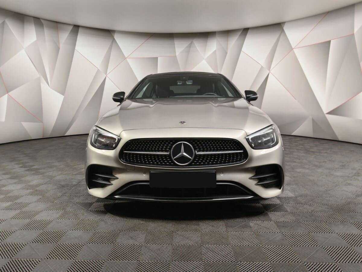 Mercedes-Benz E-Класс с пробегом — 2020 год. Фото: #6