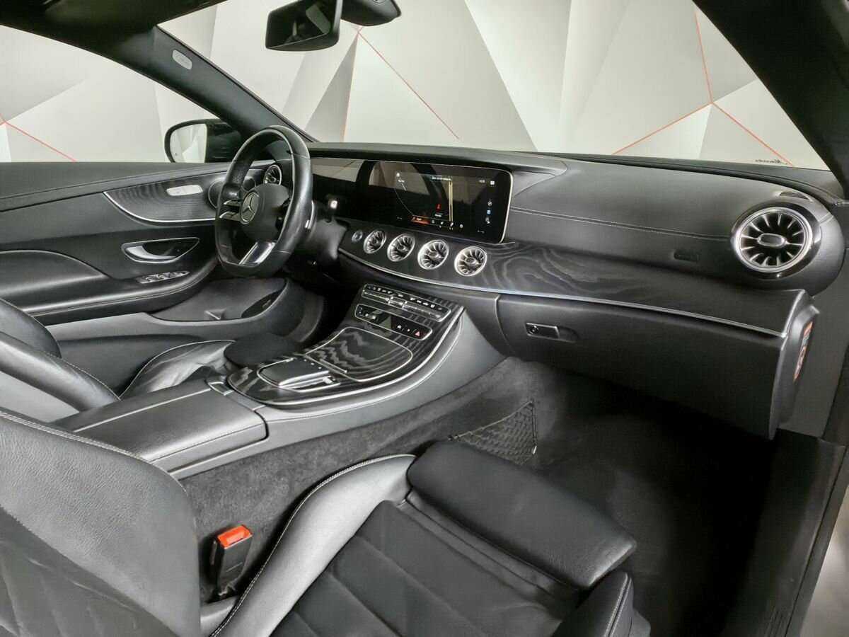 Mercedes-Benz E-Класс с пробегом — 2020 год. Фото: #9