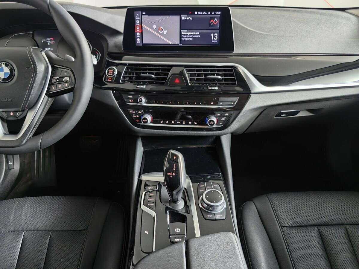 BMW 5 серии с пробегом — 2020 год. Фото: #10