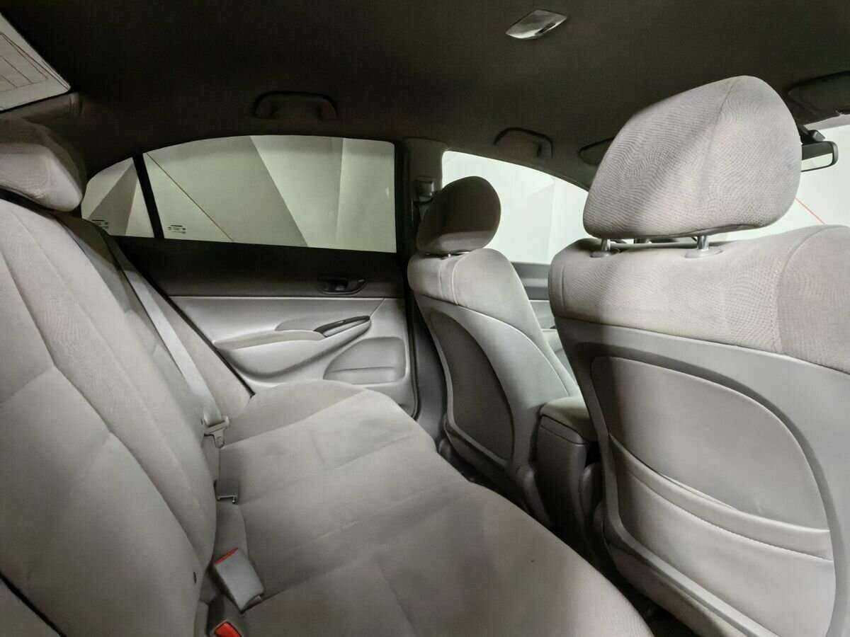 Honda Civic с пробегом — 2008 год. Фото: #11