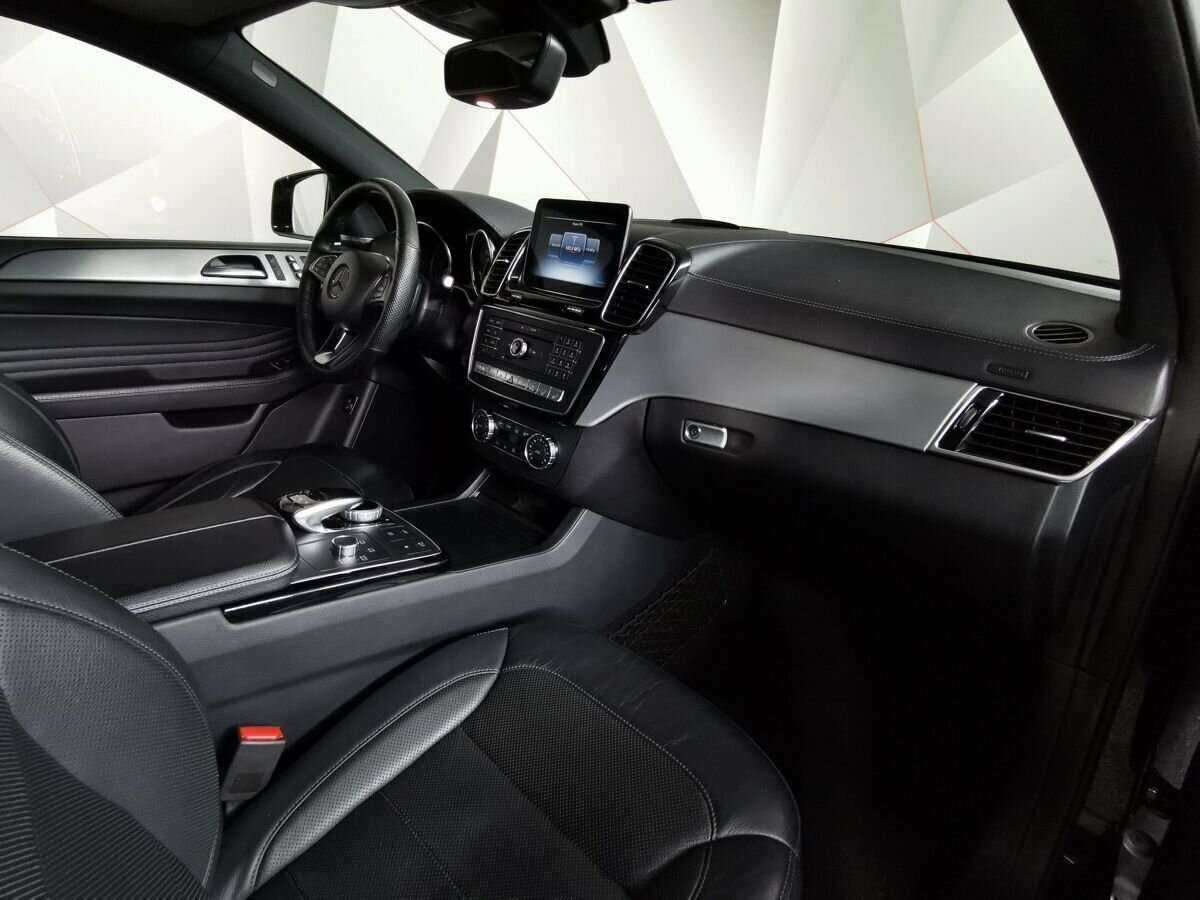 Mercedes-Benz GLE Coupe AMG с пробегом — 2018 год. Фото: #8
