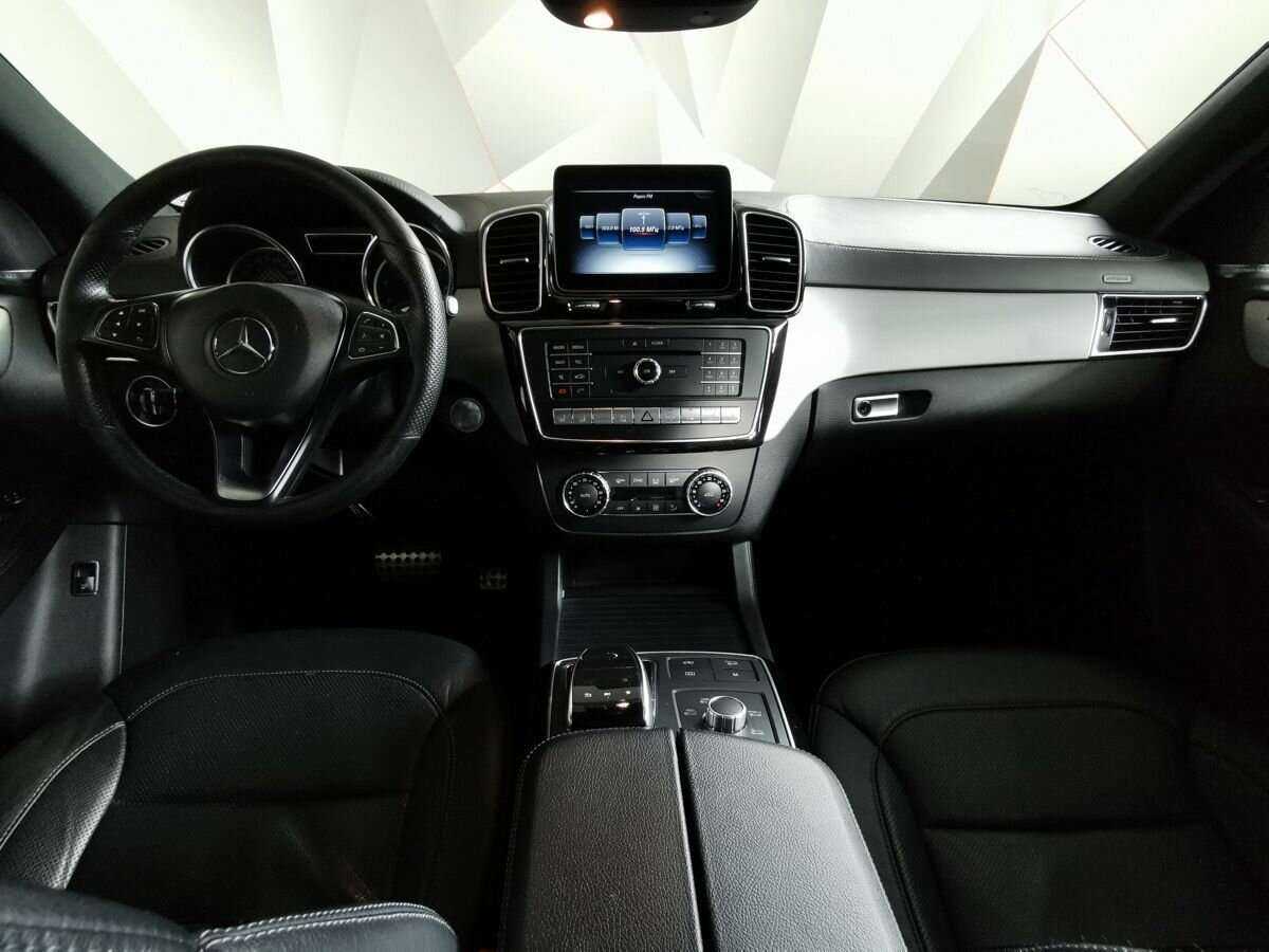 Mercedes-Benz GLE Coupe AMG с пробегом — 2018 год. Фото: #9