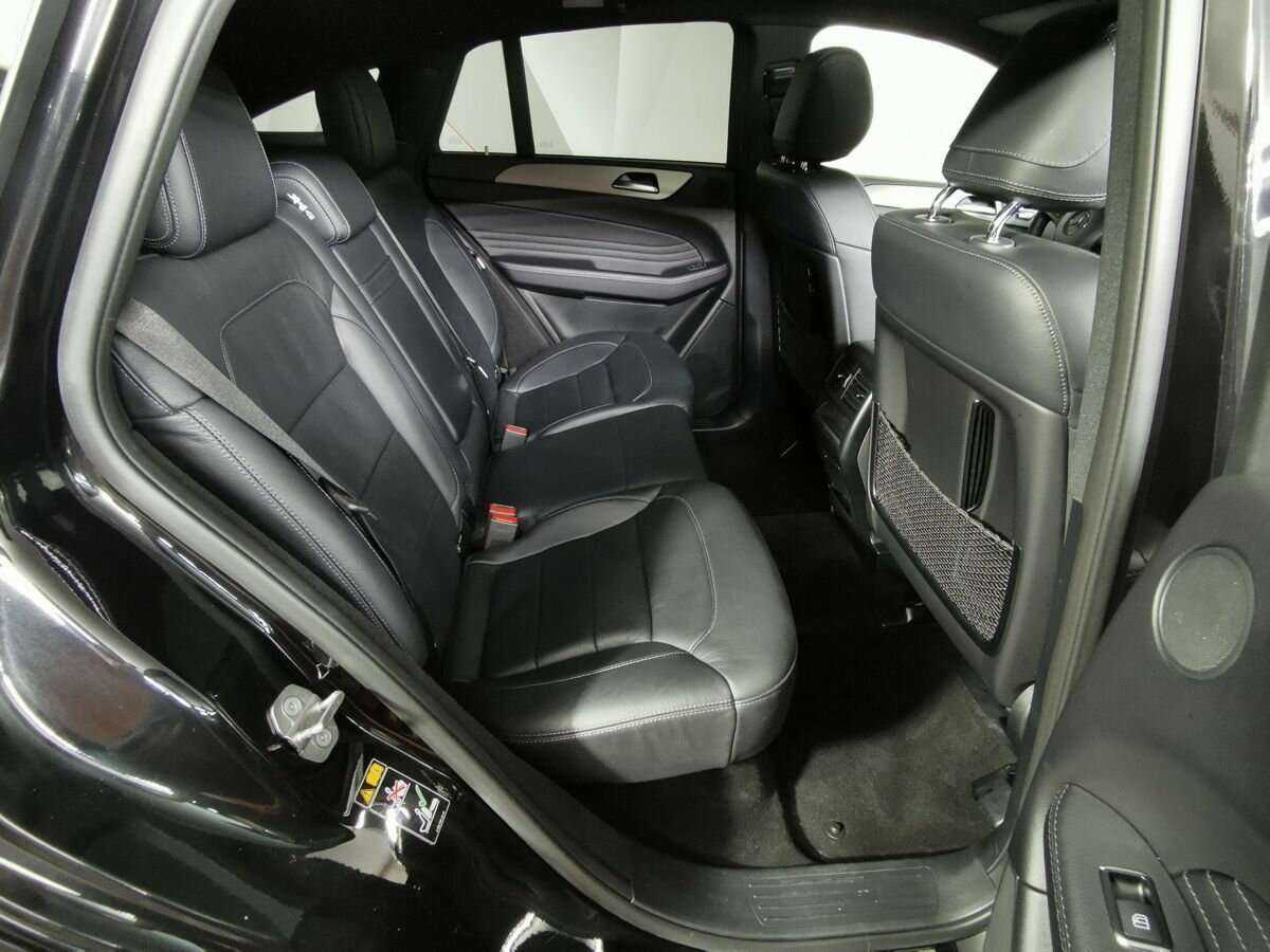 Mercedes-Benz GLE Coupe AMG с пробегом — 2018 год. Фото: #11