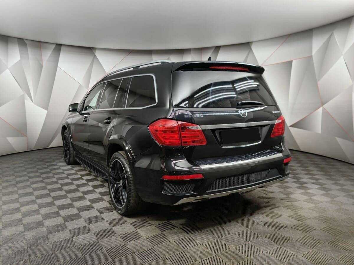 Mercedes-Benz GL-Класс с пробегом — 2015 год. Фото: #3