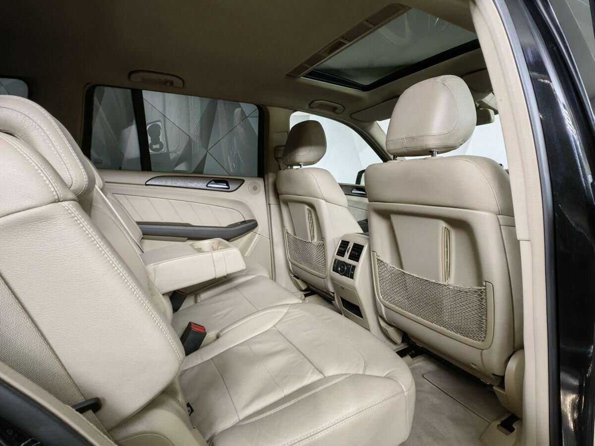 Mercedes-Benz GL-Класс с пробегом — 2015 год. Фото: #11