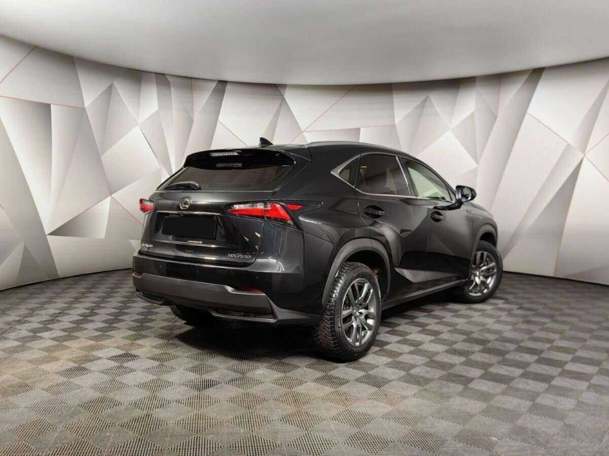 Lexus NX с пробегом — 2017 год. Фото: #1