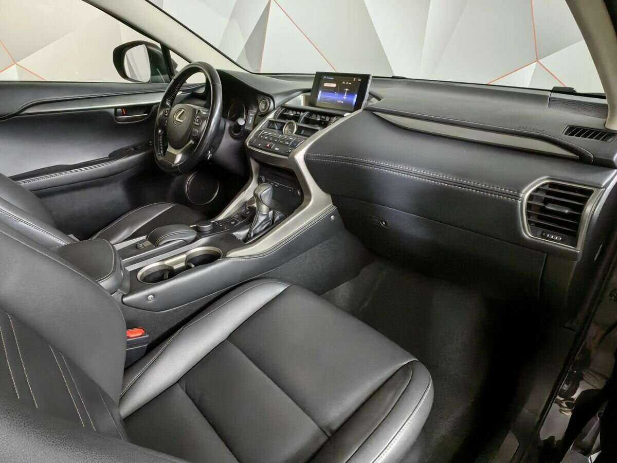 Lexus NX с пробегом — 2017 год. Фото: #8