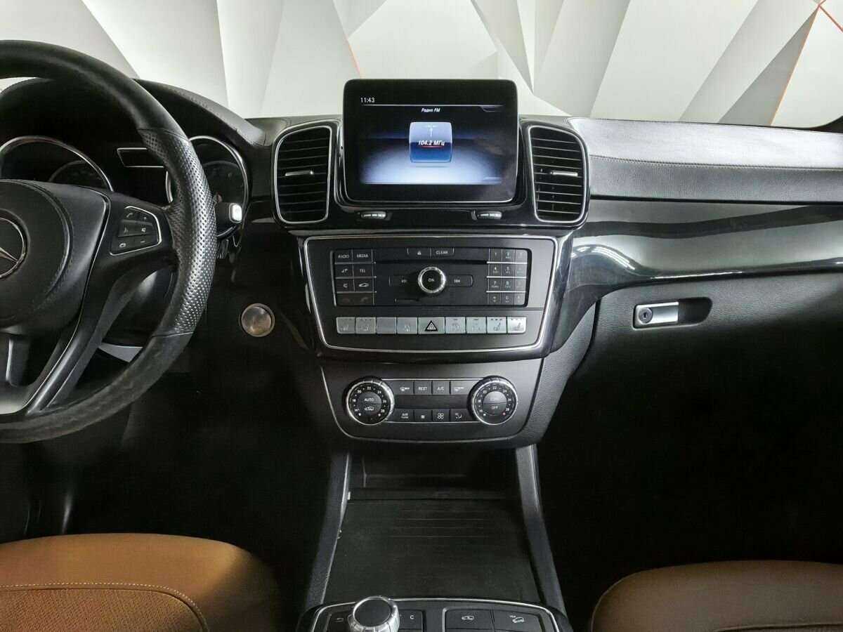 Mercedes-Benz GLS с пробегом — 2018 год. Фото: #10