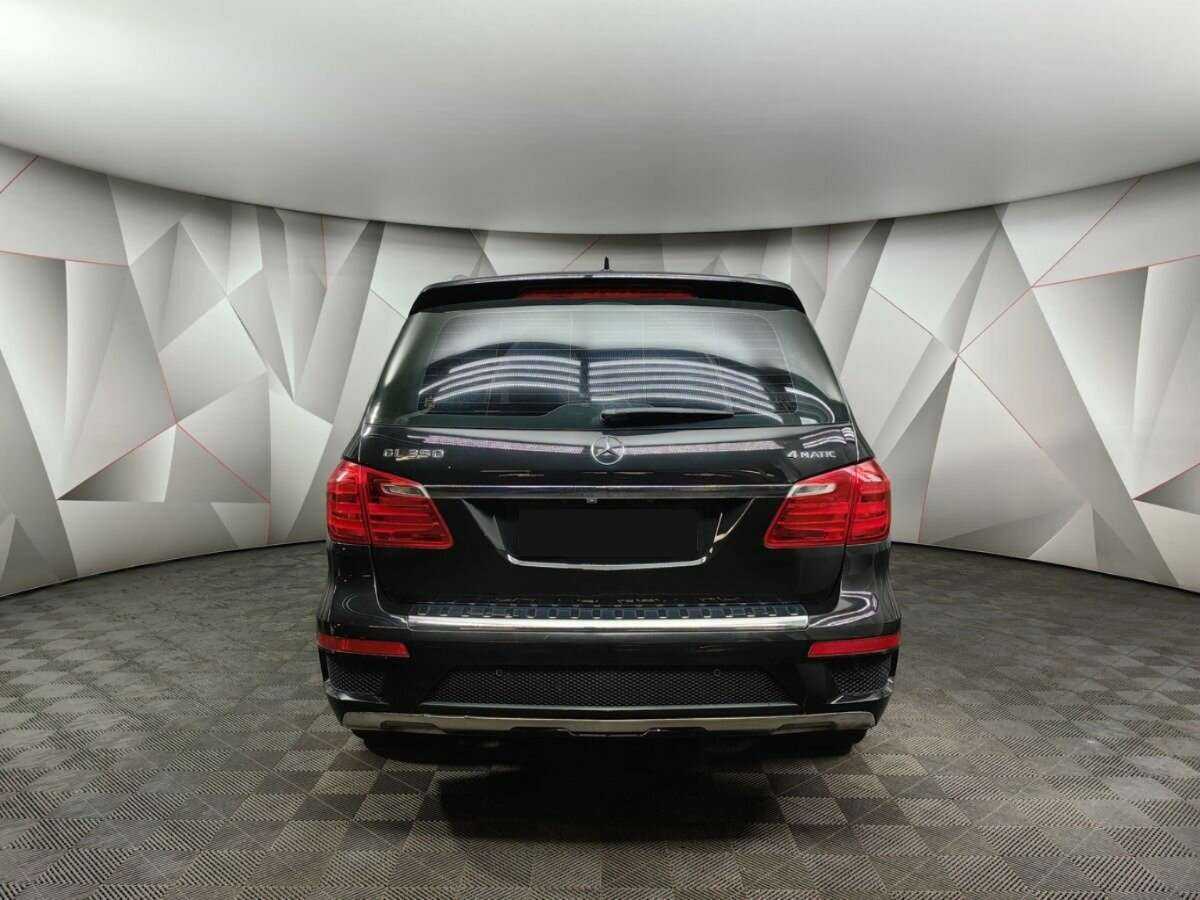 Mercedes-Benz GL-Класс с пробегом — 2013 год. Фото: #7