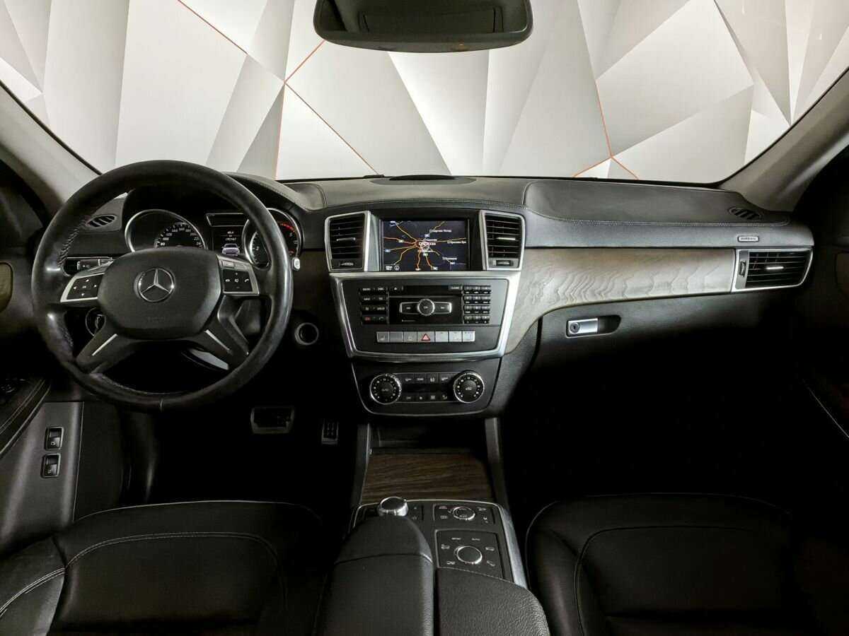 Mercedes-Benz GL-Класс с пробегом — 2013 год. Фото: #9